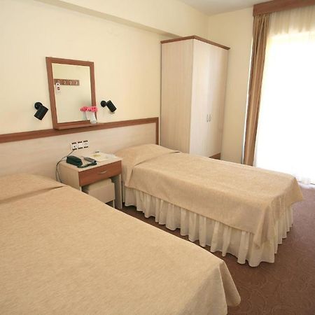 Saturn Hotel 쿠사다시 외부 사진