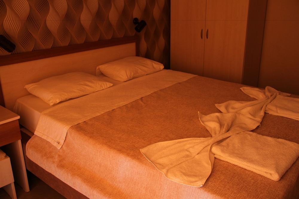 Saturn Hotel 쿠사다시 외부 사진