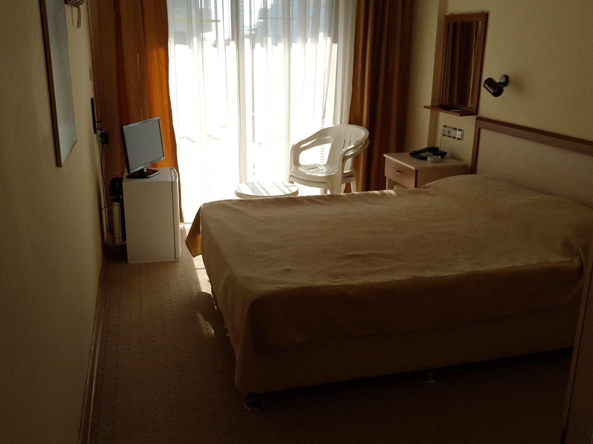 Saturn Hotel 쿠사다시 외부 사진