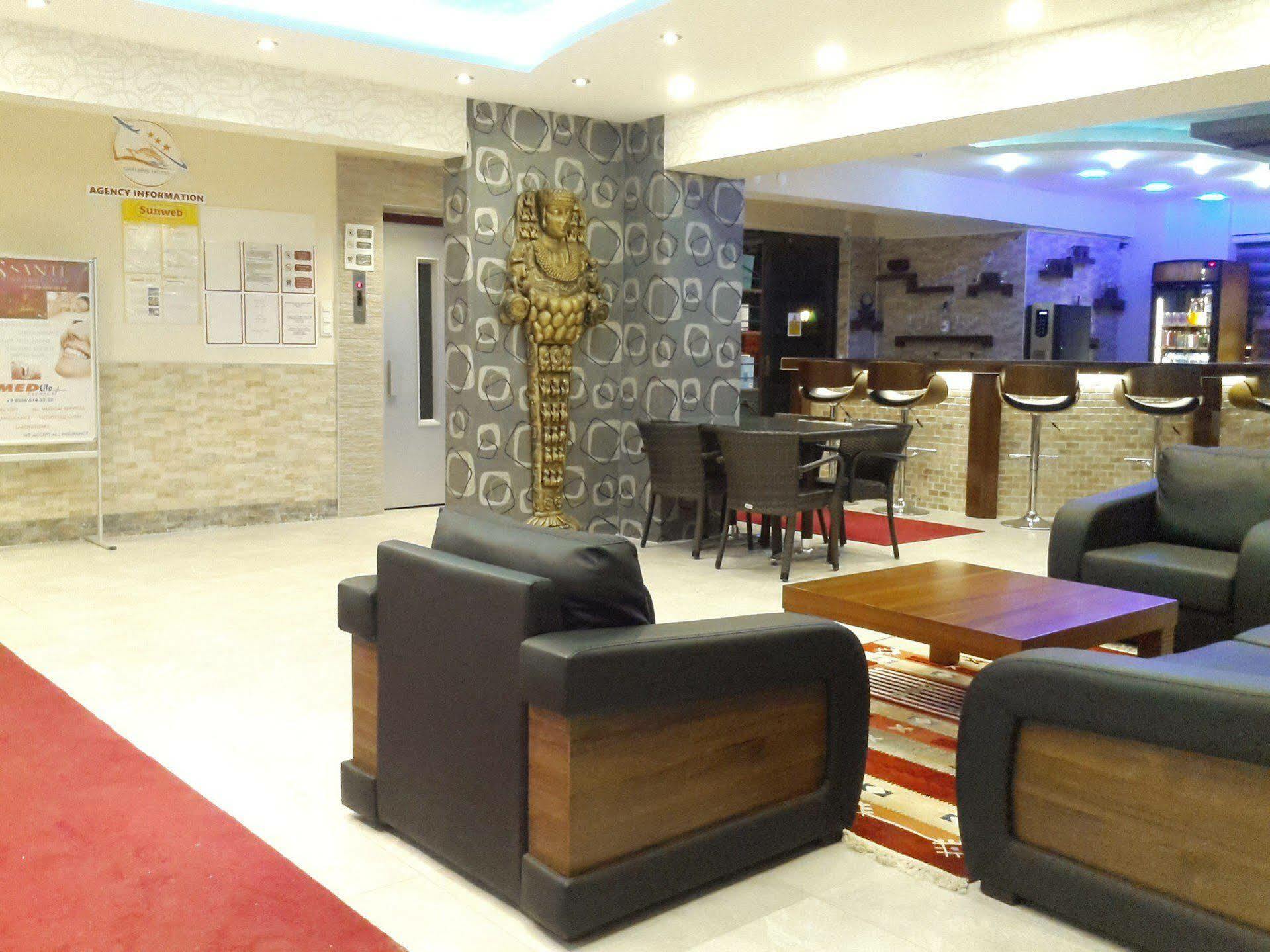 Saturn Hotel 쿠사다시 외부 사진