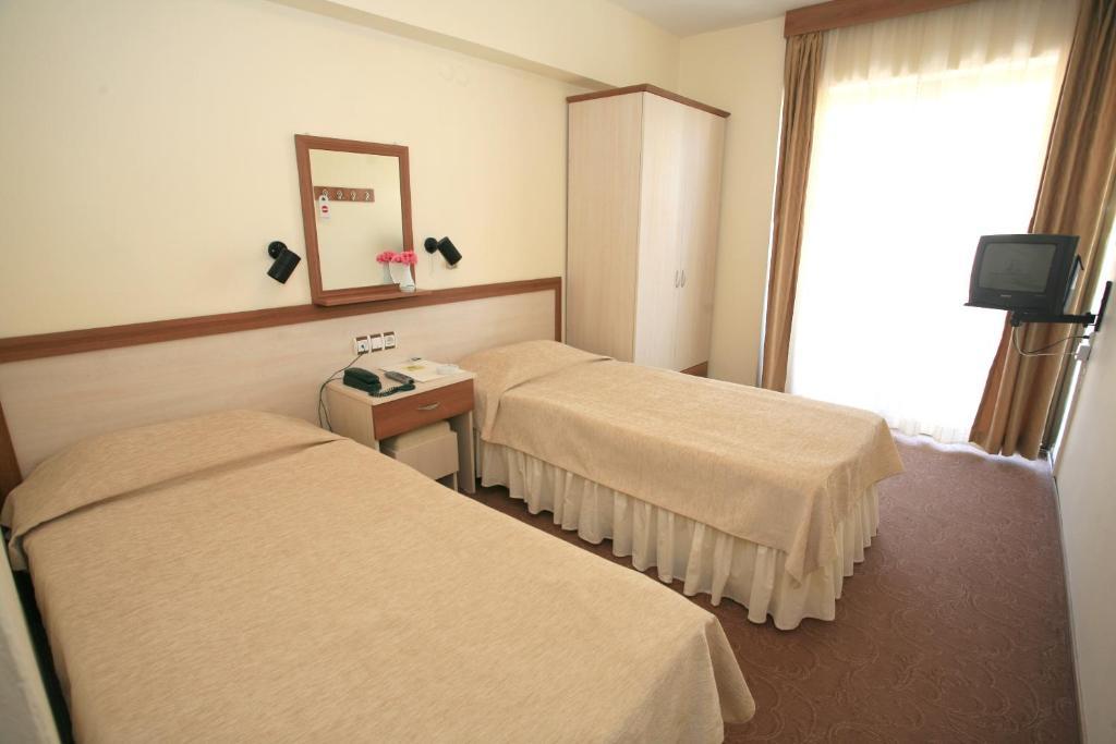 Saturn Hotel 쿠사다시 외부 사진